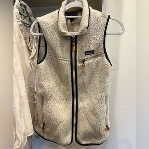 Patagonia women’s vest size small